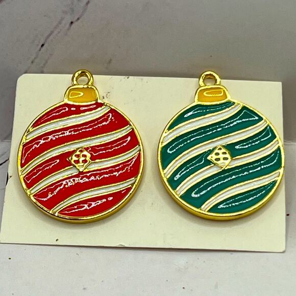 New Christmas post earrings, set of 2 - Picture 2 of 5